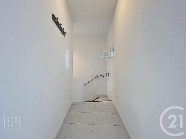 Appartement F2 à louer - 2 pièces - 71 m2 - Ille Sur Tet - 66 - LANGUEDOC-ROUSSILLON