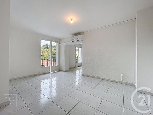Appartement F2 à louer - 2 pièces - 71 m2 - Ille Sur Tet - 66 - LANGUEDOC-ROUSSILLON