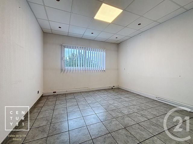 Appartement Local &agrave; louer - 6 pi&egrave;ces - 150 m2 - Toulouges - 66 - LANGUEDOC-ROUSSILLON