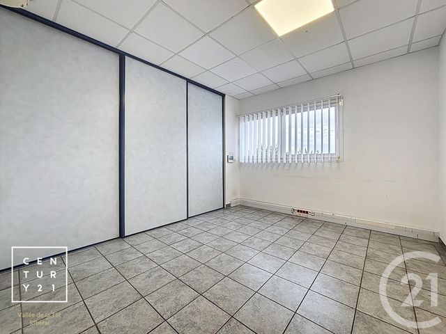 Appartement Local &agrave; louer - 6 pi&egrave;ces - 150 m2 - Toulouges - 66 - LANGUEDOC-ROUSSILLON