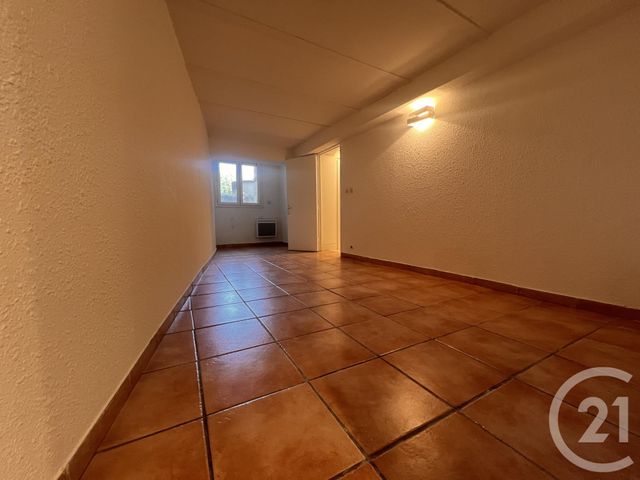 Appartement F2 &agrave; louer - 2 pi&egrave;ces - 54 m2 - Perpignan - 66 - LANGUEDOC-ROUSSILLON