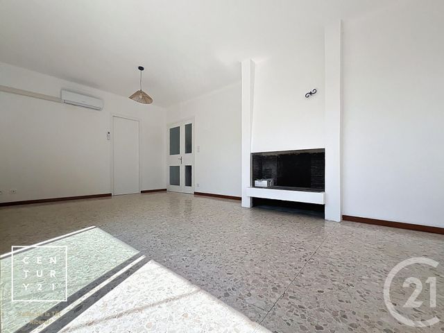 Maison &agrave; louer - 3 pi&egrave;ces - 79 m2 - Ille Sur Tet - 66 - LANGUEDOC-ROUSSILLON