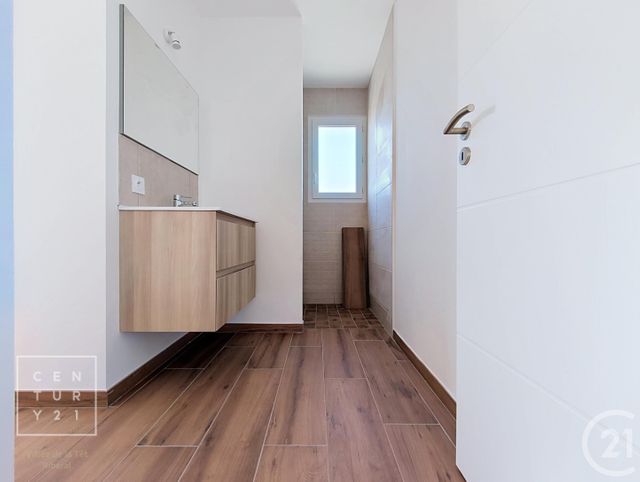 Maison &agrave; louer - 5 pi&egrave;ces - 109 m2 - St Feliu D Amont - 66 - LANGUEDOC-ROUSSILLON