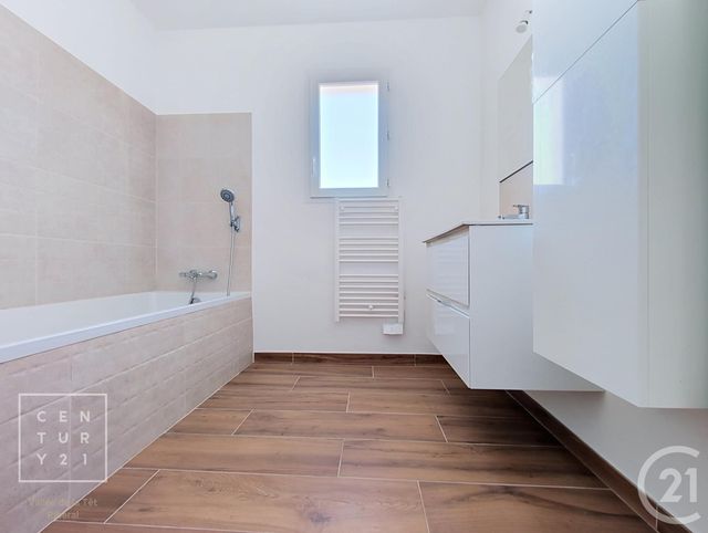 Maison &agrave; louer - 5 pi&egrave;ces - 109 m2 - St Feliu D Amont - 66 - LANGUEDOC-ROUSSILLON