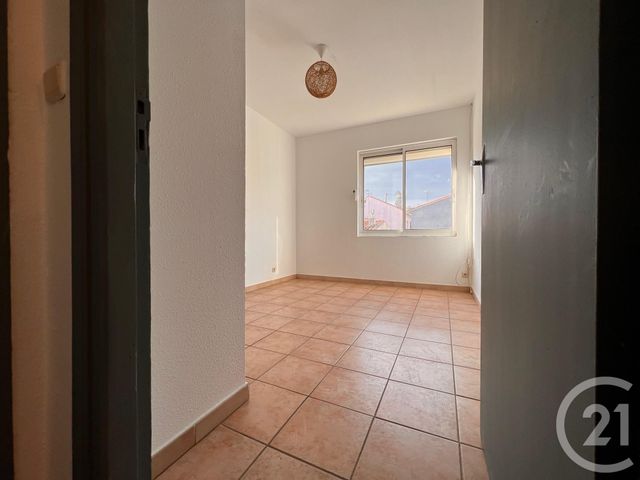 Appartement F3 &agrave; louer - 3 pi&egrave;ces - 80 m2 - Perpignan - 66 - LANGUEDOC-ROUSSILLON