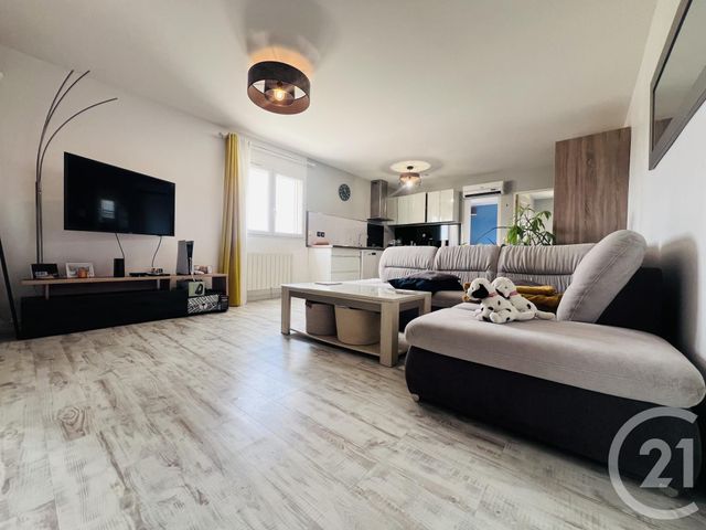 Appartement F3 &agrave; louer - 3 pi&egrave;ces - 56 m2 - St Laurent De La Salanque - 66 - LANGUEDOC-ROUSSILLON