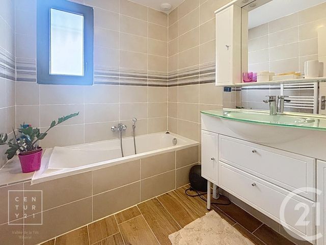 Maison &agrave; louer - 4 pi&egrave;ces - 80 m2 - Thuir - 66 - LANGUEDOC-ROUSSILLON