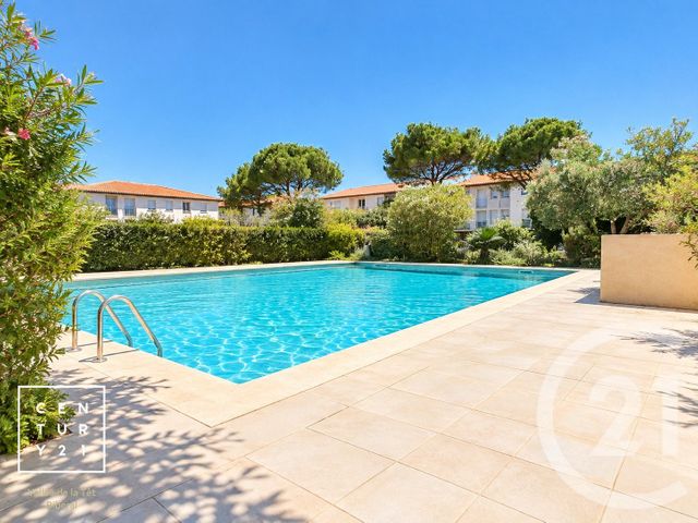 Appartement F4 &agrave; louer - 4 pi&egrave;ces - 86 m2 - St Esteve - 66 - LANGUEDOC-ROUSSILLON