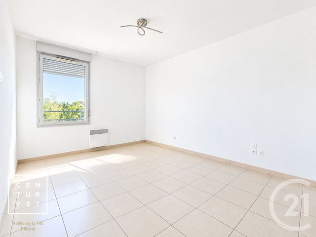 Appartement F4 &agrave; louer - 4 pi&egrave;ces - 86 m2 - St Esteve - 66 - LANGUEDOC-ROUSSILLON