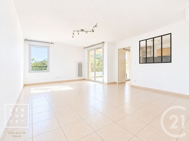 Appartement F4 &agrave; louer - 4 pi&egrave;ces - 86 m2 - St Esteve - 66 - LANGUEDOC-ROUSSILLON