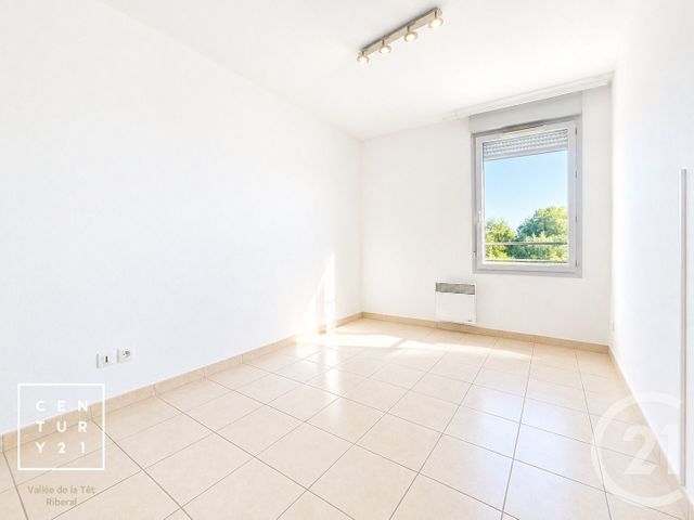 Appartement F4 &agrave; louer - 4 pi&egrave;ces - 86 m2 - St Esteve - 66 - LANGUEDOC-ROUSSILLON
