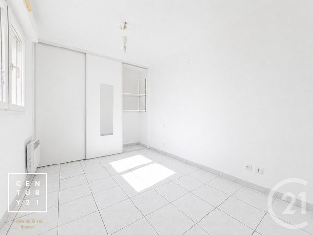 Appartement T3 &agrave; louer - 3 pi&egrave;ces - 62,40 m2 - St Esteve - 66 - LANGUEDOC-ROUSSILLON