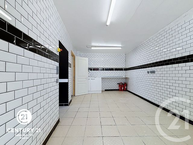Appartement Local &agrave; louer - 2 pi&egrave;ces - 39 m2 - Toulouges - 66 - LANGUEDOC-ROUSSILLON