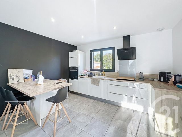 Appartement F3 à vendre - 3 pièces - 70,90 m2 - St Esteve - 66 - LANGUEDOC-ROUSSILLON