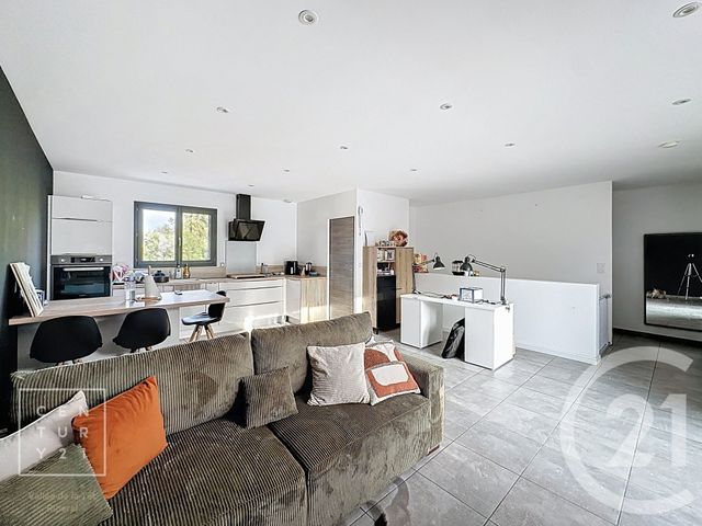 Appartement F3 à vendre - 3 pièces - 70,90 m2 - St Esteve - 66 - LANGUEDOC-ROUSSILLON