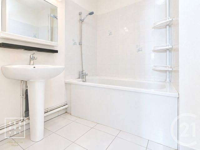 Appartement T2 &agrave; louer - 2 pi&egrave;ces - 46,43 m2 - St Esteve - 66 - LANGUEDOC-ROUSSILLON